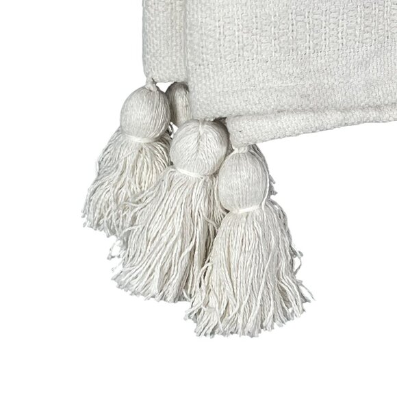 Rachel Zoe NWT Throw Blanket 50" X 60" Off White Tri Color 3D Candy Corn Tassels - Picture 4 of 9